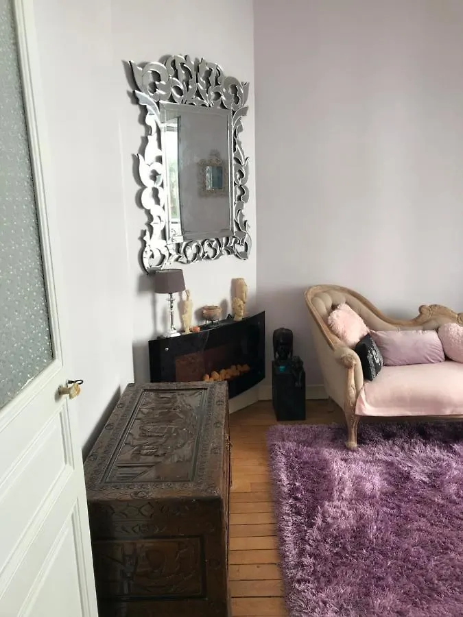 Apartment Superbe Appartement Proche De La Butte Montmartre Paris France